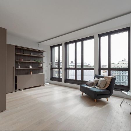 ميلان The Best Rent - Monolocale Moderno A Due Passi Dal Duomo المظهر الخارجي الصورة