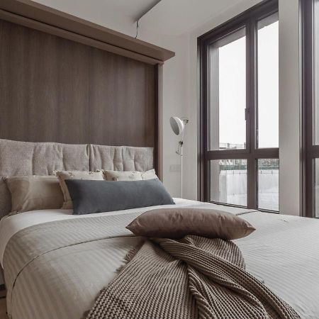 ميلان The Best Rent - Monolocale Moderno A Due Passi Dal Duomo المظهر الخارجي الصورة