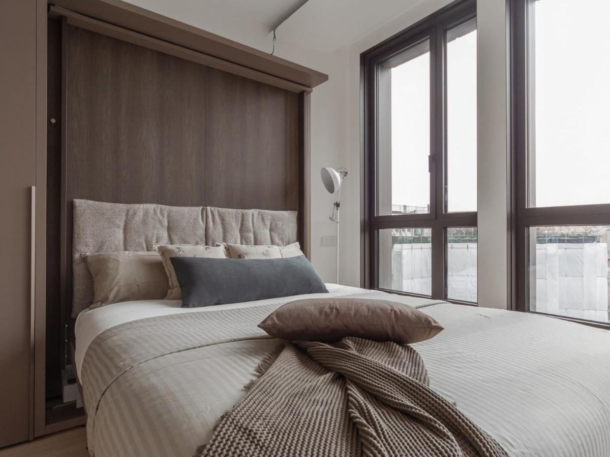 ميلان The Best Rent - Monolocale Moderno A Due Passi Dal Duomo المظهر الخارجي الصورة