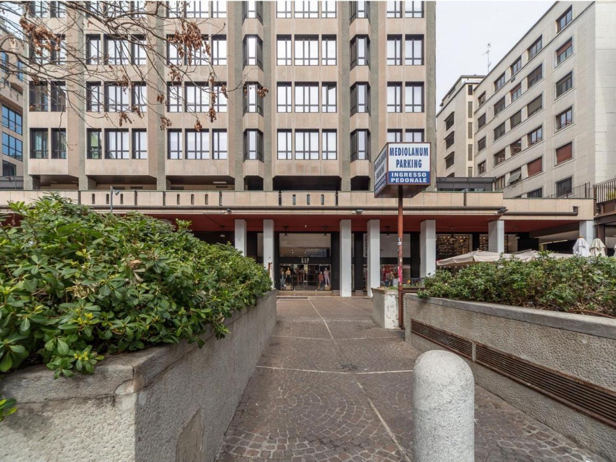 ميلان The Best Rent - Monolocale Moderno A Due Passi Dal Duomo المظهر الخارجي الصورة